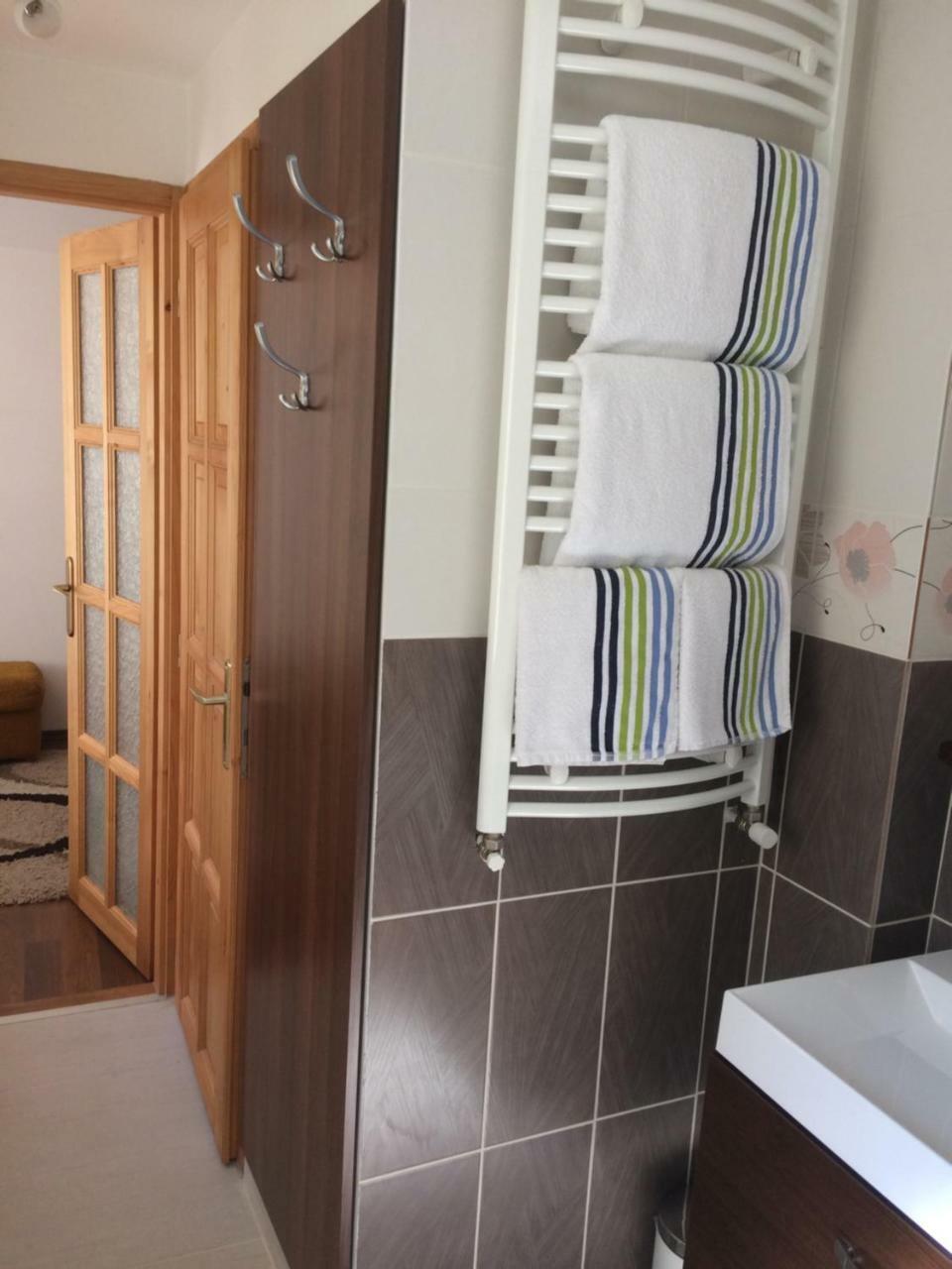Liliom Vendégház Visegrád Extérieur photo